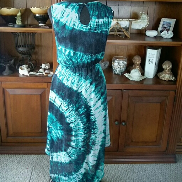 Beautiful Tye Dye High/Low Maxi dress - Picture 4 of 7
